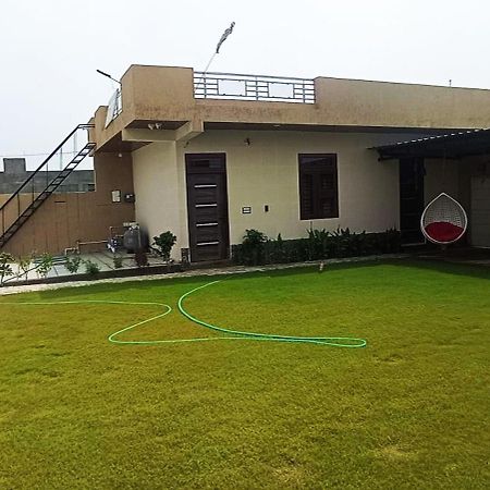 Suvarna Farm'S Hotel Watka Exterior photo